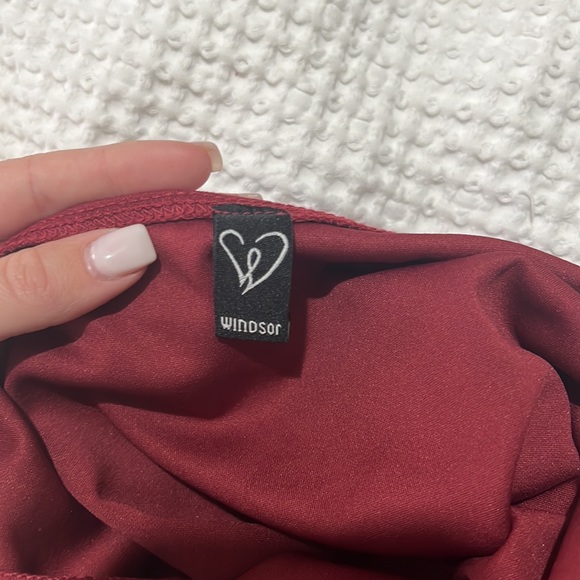 Dress - Picture 3 of 3